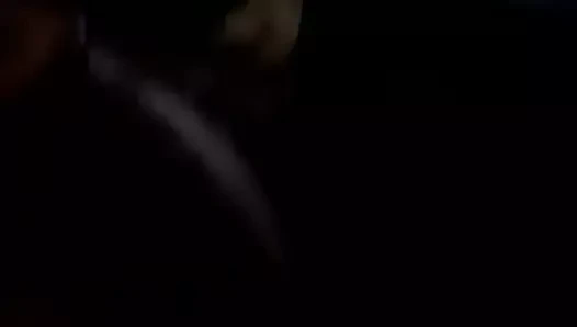 Tutamayacak hale gelene kadar kenarda duruyorum