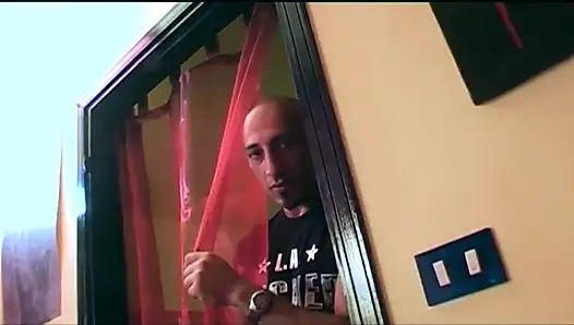 Kıllı amcık göt sikiyor göt parmaklıyor... göte boşalma