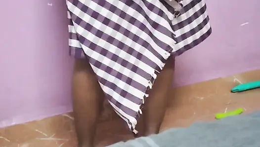 Karım seksi ıslak vücut