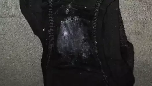 6 aylık hamile külotta boşalmak