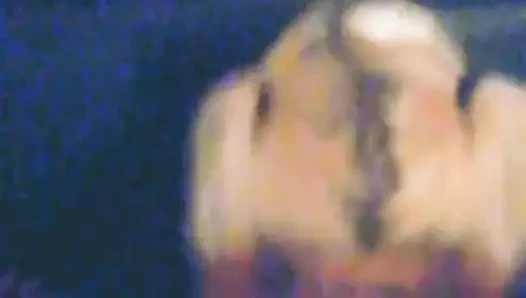 Black3469 - aynanın önünde sıcak bir sarışın doggystyle lanet