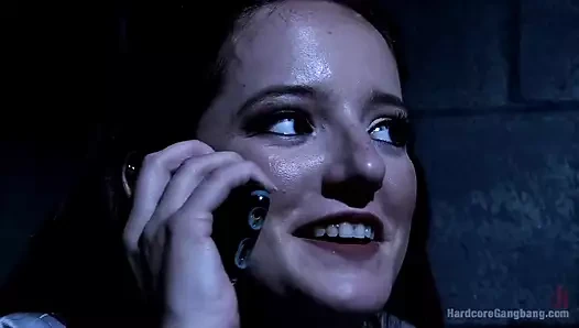 Dürtü: Hiçbir kadın karanlıktan sonra yaraktan güvenli değildir!