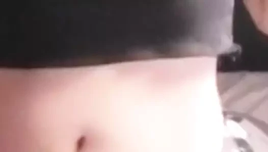 Bu kız hızlı bir el yordamıyla istiyor