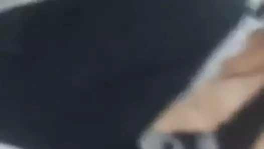 Eşinin ayaklarında külot boşalmak