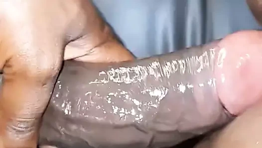 Koca domuzum komşumu siktikten sonra beni gerçekten sikiyor