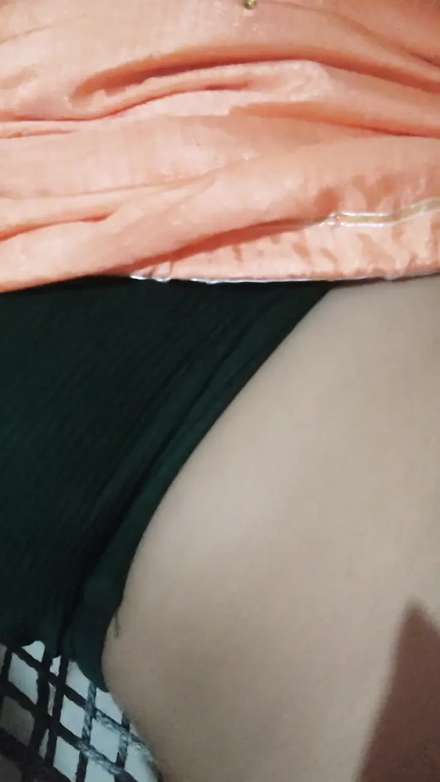 Chut ki chudai ke liye chaiye bhabhi ko lagda land