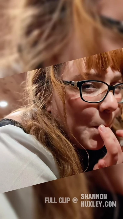 Но твоя задница нюхает и пробует удивительный папочка