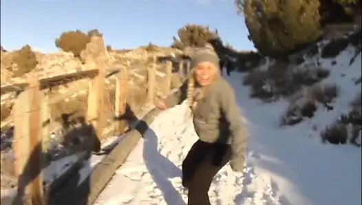 Kaplıcalardan ateşli eğlencelere, Shane'in dünyası tatil yapmayı seviyor