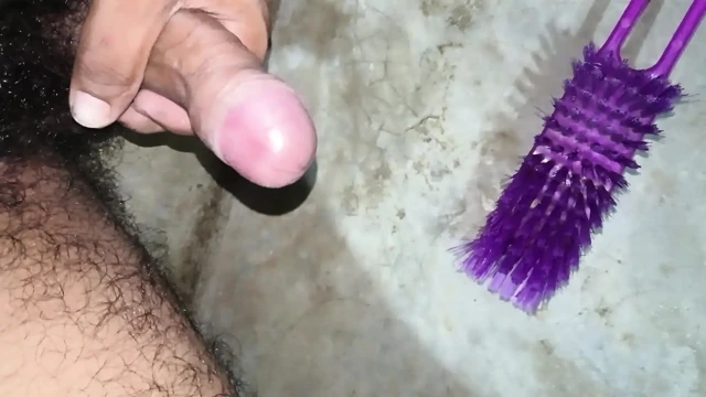 Hi guys I am enjoying in bathroom