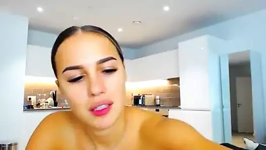 Mirrabbella