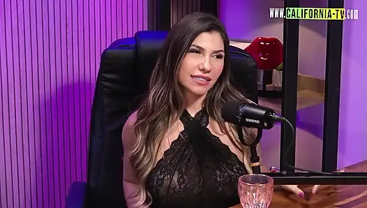 Latin ateşli Alexia Dhein ile podcast