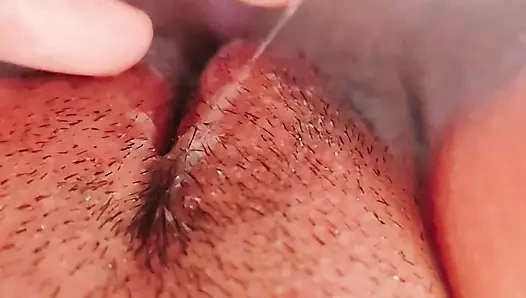 Büyük vajinama fışkırtıyor