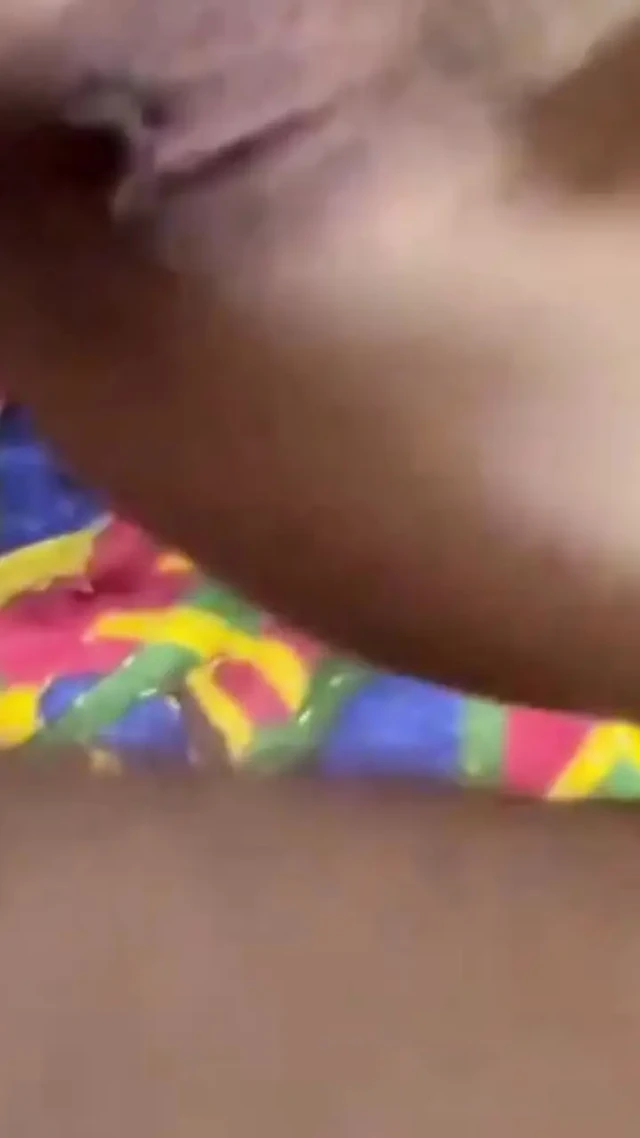 Seksi kız sikişmeye hazır