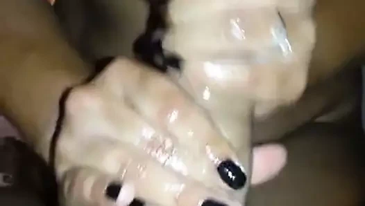 Segone tettone sborratone