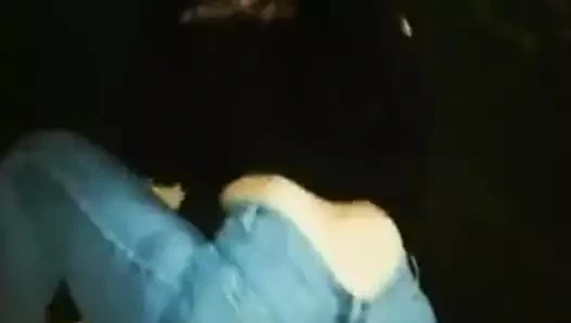 Genç Rus cadı ruhları çalmak için twerk yapıyor #bbcgirl