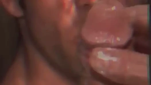 sikini öpebilir miyim lütfen