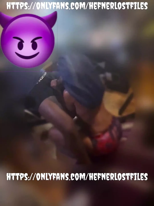 Sikimi çok yüksek sesle emiyor ve azdırdı