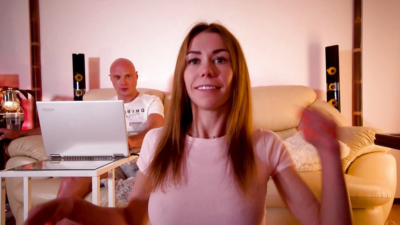 Ev yapımı sert porno. Mia birkaç gün yürüyemedi