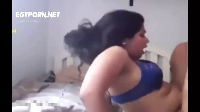 Ateşli kızı sikiyor 2021-full video sitesinin adı videoda yazıyor
