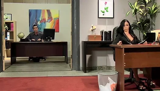 Jade jewels ofis sikme ile iri parça