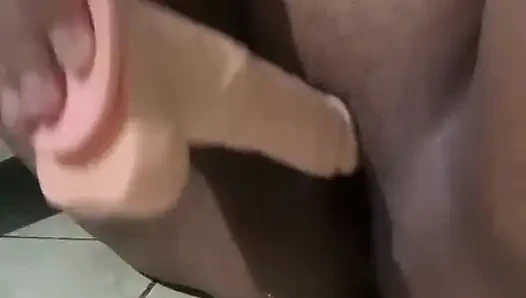 Fışkırtmalı güzel Hintli kız