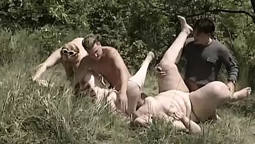 Şişman sürtükler