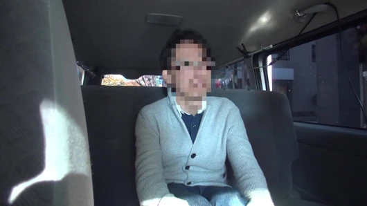 Amatör pov: koca, karısının başka bir erkekle seks yaptığını görmek istiyor. #32-1