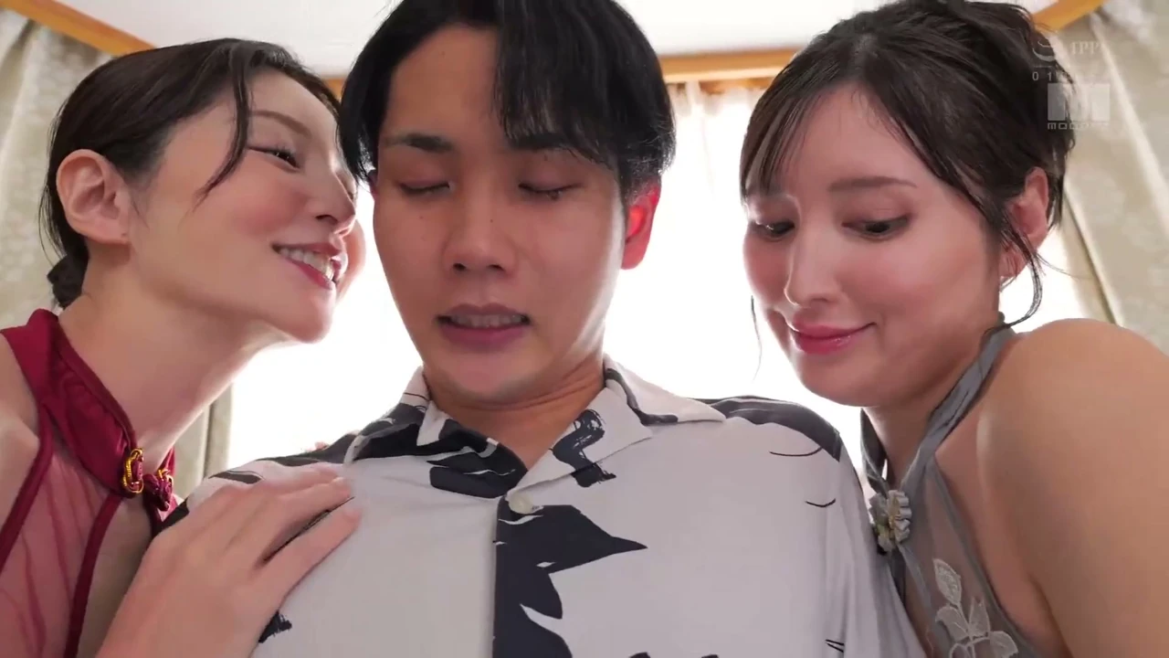 Genuine Lesbian Co-star Debut, Fully in a Flood of Beauty. Non-stop Creampie Harem Sex with Two Beautiful Women Chapter 3