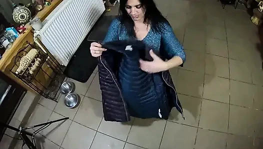 Cameltoe MILF Twerks in Jeans Blowjob & Cum All Over My Puffy Jacket 334