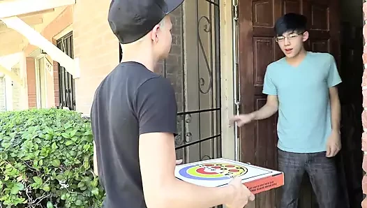 Lezzetli prezervatifsiz twink sert sikiş - bölüm #3 - %100 prezervatifsiz