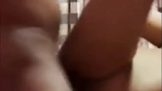 Kızgın şanslı adam büyük yarakla sikişiyor amcık kayınvalidesi bokep deepthold dölleme sert