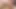 Esmer orta yaşlı seksi kadın büyük yarağı derine alıyor ve yüzüne boşaltıyor