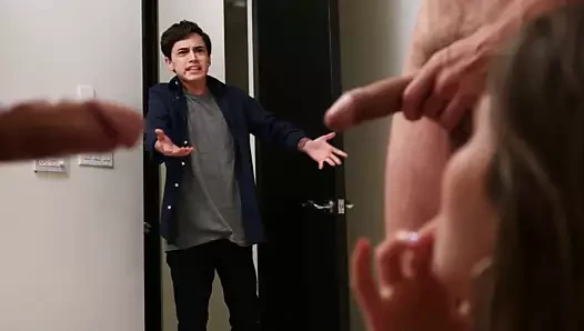 Brazzers - iki kez ticaret