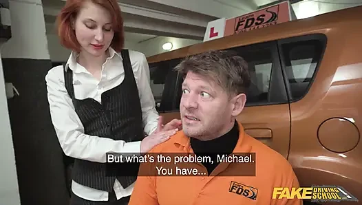 Kızıl saçlı sürücü kursu ofisinde sikiliyor - fake driving school