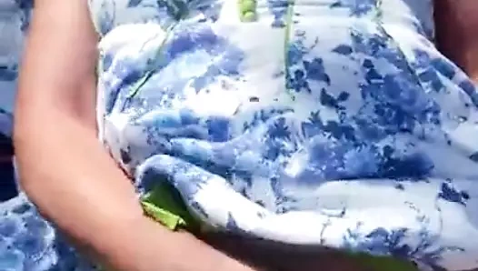 Koca filmler onun eş Mastürbasyon ve cums üzerinde ona memeler