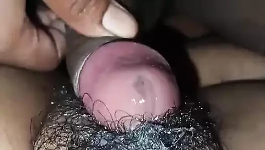 Şişman götlü amcık kalın yarakla sikiliyor ıslak amcık