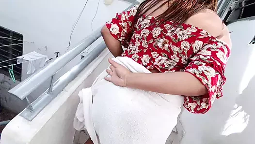 Psikoloğuma gittiğim birçok sorundan depresyona girdim, azgındı ve üzgündüm, ruhlarımı ve iyi bir sikişin yarağını kaldırdı
