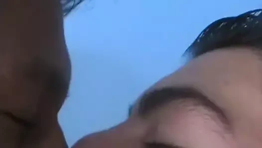 Latinos eduardo ve sebastian kahrolası