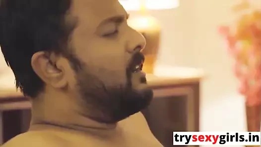 Bangali bhabhi ke ghar me ghuskar chudai