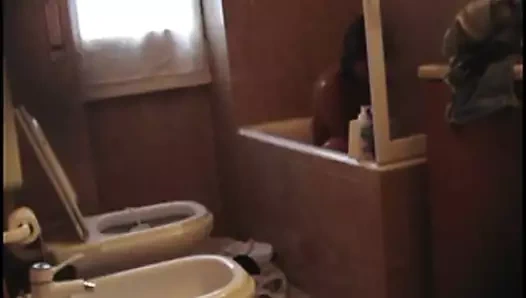 Francesca Maggio masturbating on a bathtub