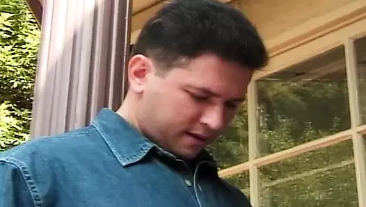 Olağanüstü sarışın bebek yarağa aç ve sert sikişe ihtiyacı var