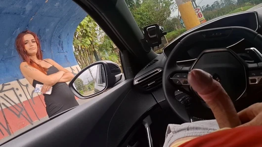 Risky handjob in the car for hottie at the bus stop in public!