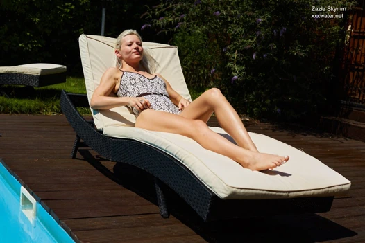 Zazie skymm seni kesinlikle mastürbasyon yapacak