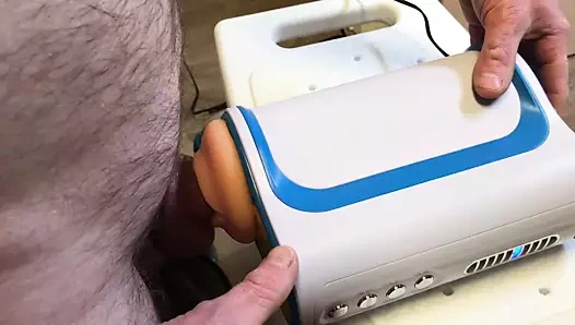 Benim autoblow ai oral seks sikme makine