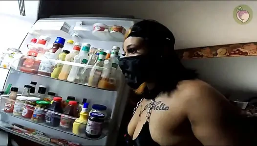 Kunoichi Seksi Jutsu Kullanıyor, Sınavı Zar Zor Geçiyor