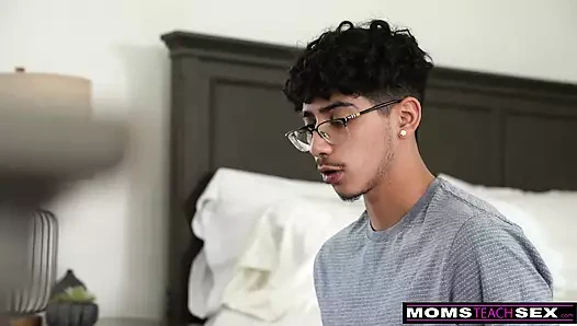 Üvey anne erkeklerin ne düşündüğünü biliyor - s19:e10