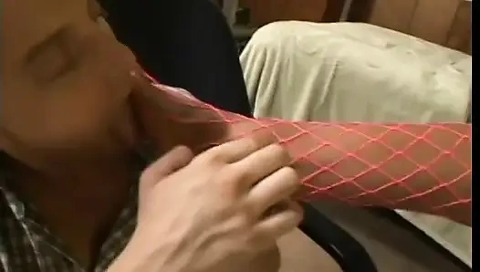 White oturma odasında sulu zenci amcığını yiyor