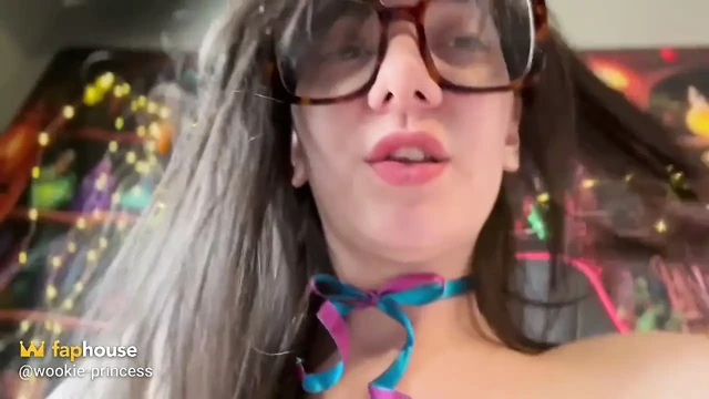 Kıllı vücudumu yala