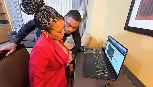 Patronumla Sikişiyorum Feat. Raven Swallowz