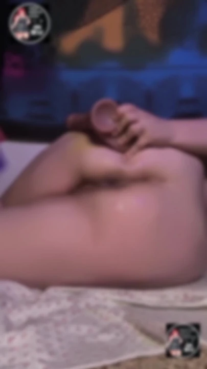 3 OYUNCAKLA ANAL SEKS